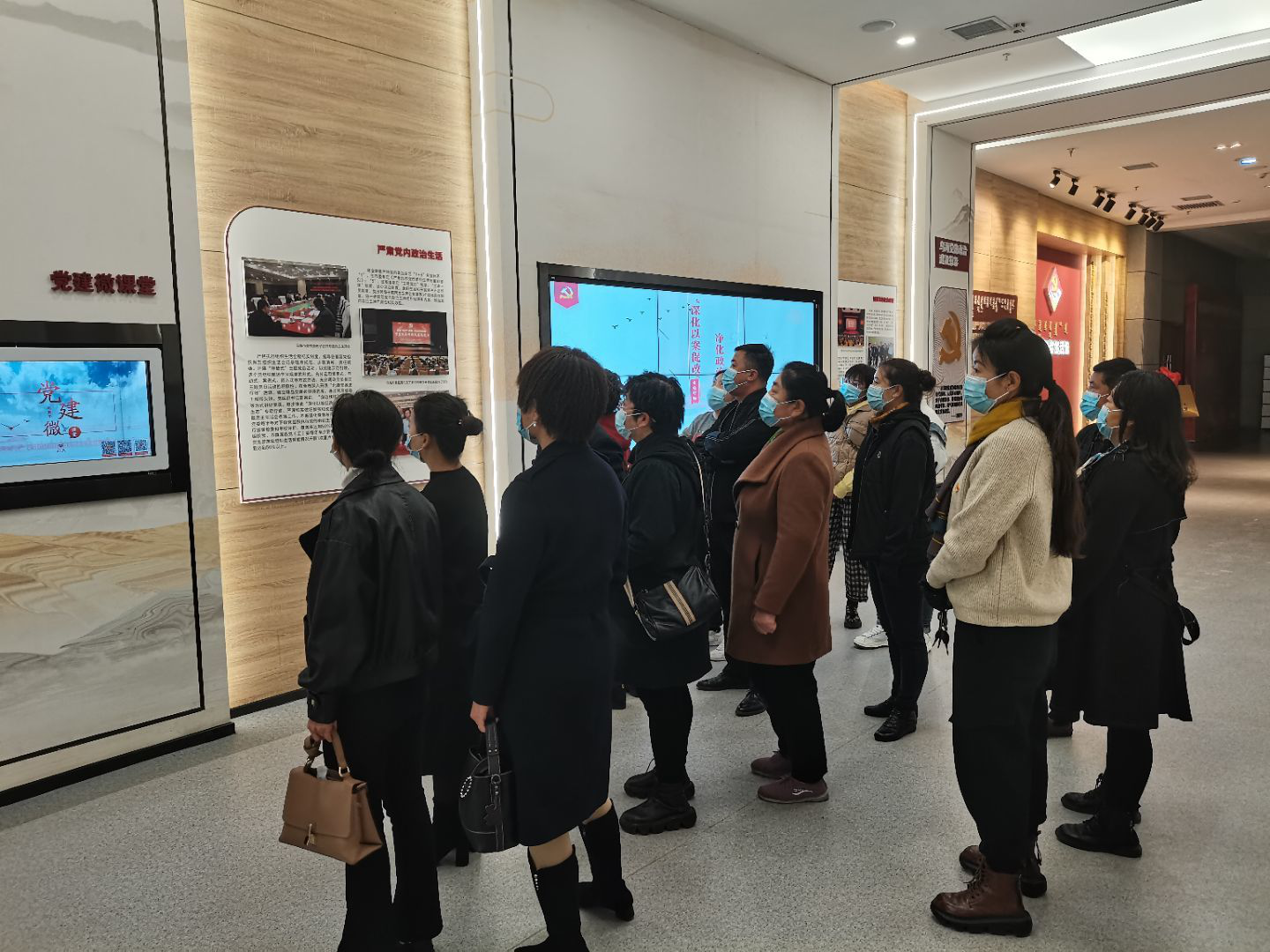 图片2.png 图片2.png