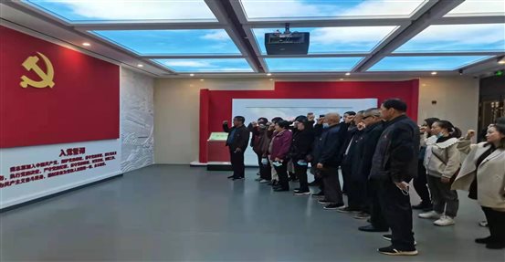 041c0156b26959f16729f9ff26ab6f2